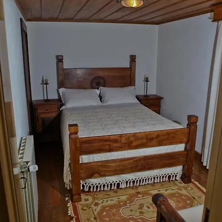 Casas Do Cavaleiro Eira Guest House Soajo Exterior photo